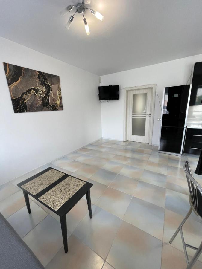 לבוב Naukova Street Appartamento מראה חיצוני תמונה