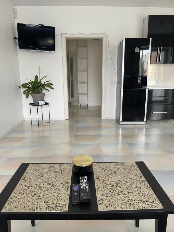 לבוב Naukova Street Appartamento מראה חיצוני תמונה